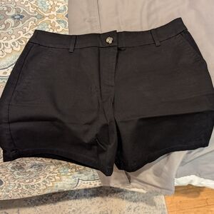 LOFT Black Women's Shorts